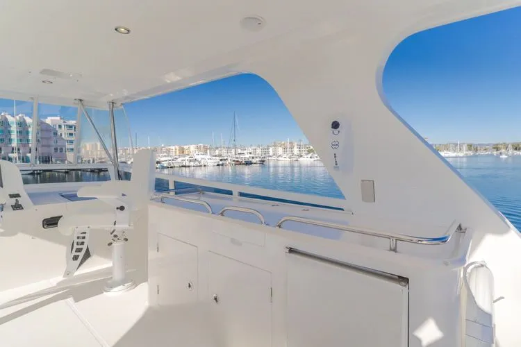 Slide: The Image of 2011 Hampton 620 Pilothouse - Image 45 - 45