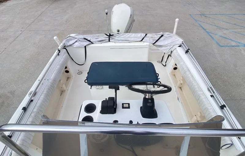 Slide: The Image of Sea Fox 210 Center Console 2000 - 12