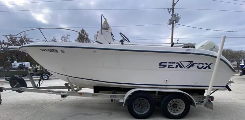 Slide: The Image of Sea Fox 210 Center Console 2000 - 19