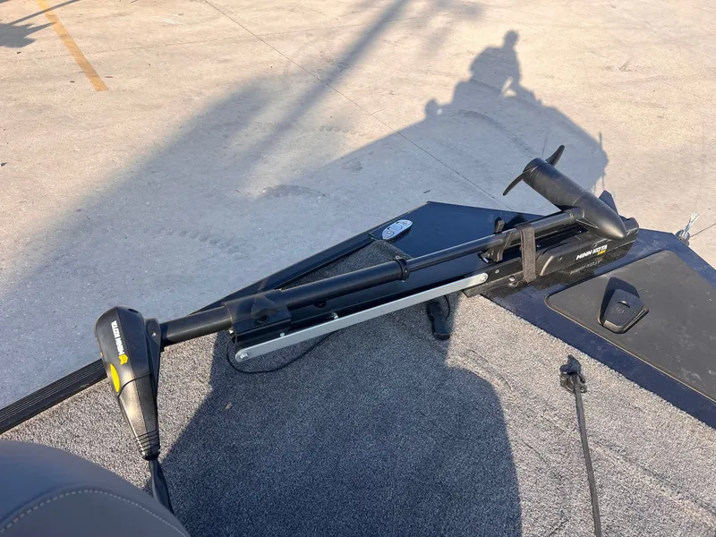 Slide: The Image of Tracker Bass Tracker Classic XL 2021 - 12