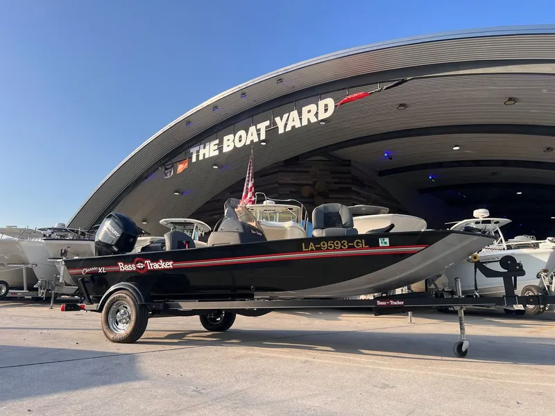 Slide: The Image of Tracker Bass Tracker Classic XL 2021 - 7