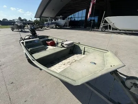 Slide: The Image of Duracraft 15 Side Console Aluminum Boat 2000 - 4