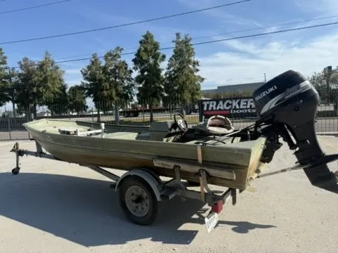 Slide: The Image of Duracraft 15 Side Console Aluminum Boat 2000 - 8