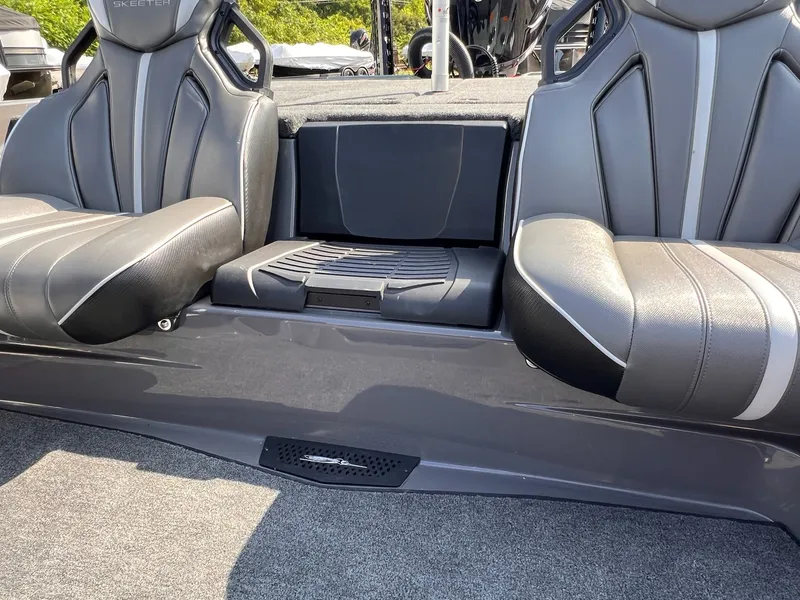 Slide: The Image of Skeeter ZXE20 2026 - 23