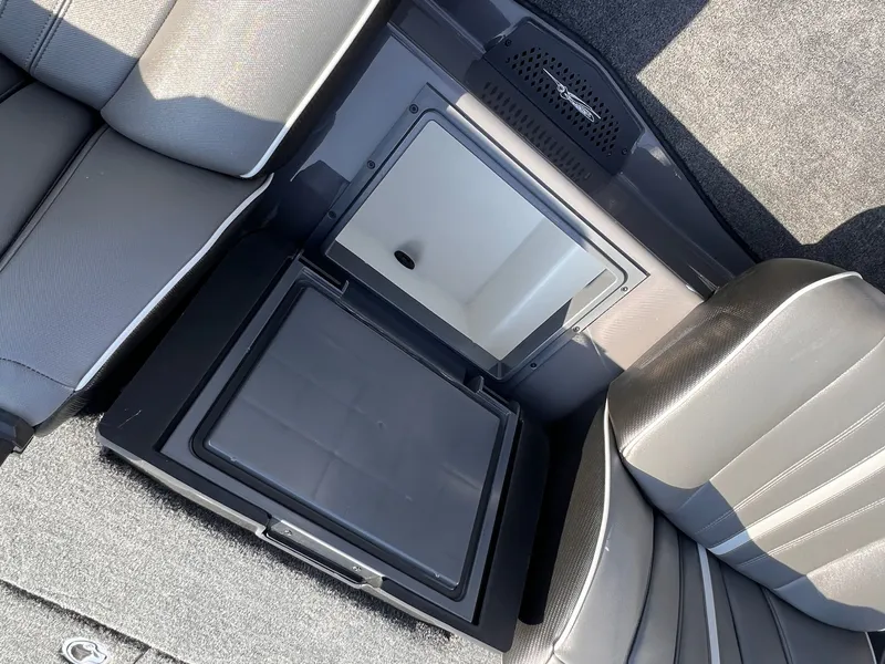 Slide: The Image of Skeeter ZXE20 2026 - 25