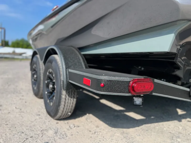 Slide: The Image of Skeeter ZXE20 2026 - 33