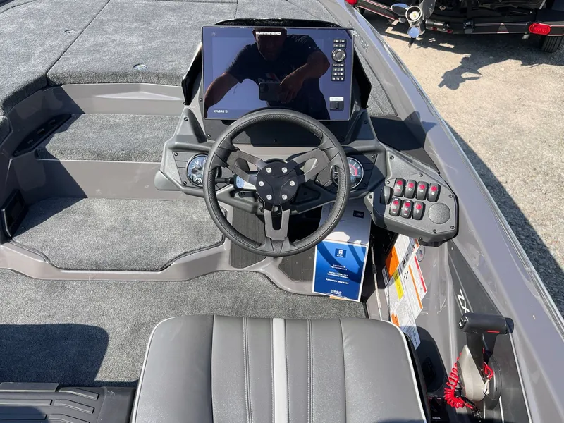 Slide: The Image of Skeeter ZXE20 2026 - 5