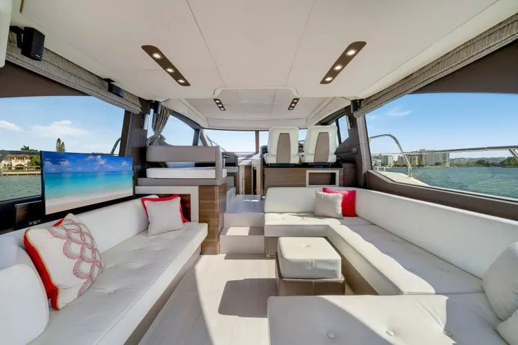 Slide: The Image of 2017 Azimut 50 Fly - Image 11 - 11