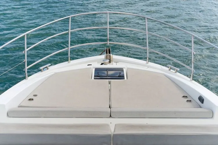 Slide: The Image of 2017 Azimut 50 Fly - Image 48 - 48