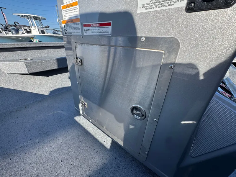 Slide: The Image of Xpress H20B Bay 2026 - 27