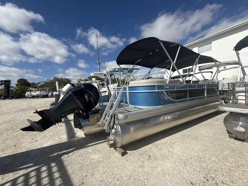 Slide: The Image of Sweetwater 2286 SBX 2026 - 5