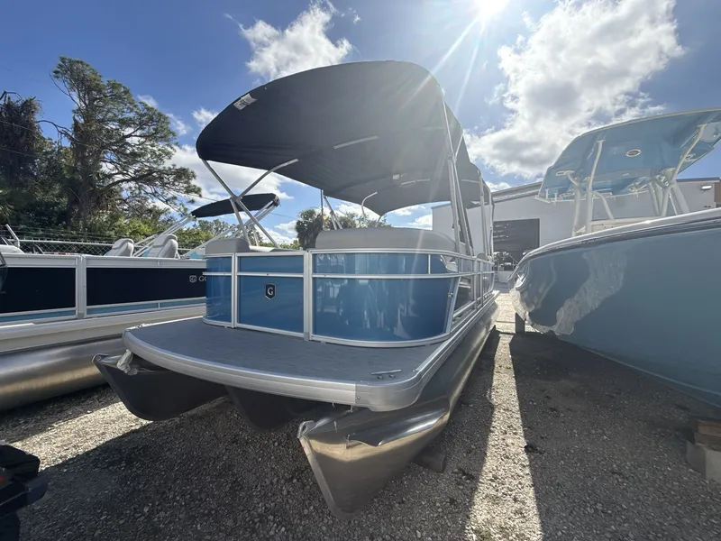 Slide: The Image of Sweetwater 2286 SBX 2026 - 8