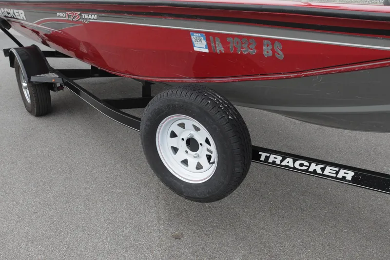 Slide: The Image of Tracker Pro Team 175 TXW 2016 - 13