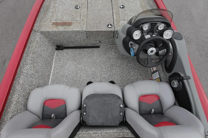 Slide: The Image of Tracker Pro Team 175 TXW 2016 - 7