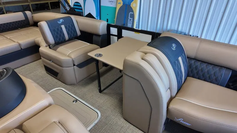 Slide: The Image of Barletta Lusso 23U 2026 - 18