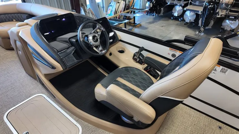 Slide: The Image of Barletta Lusso 23U 2026 - 28