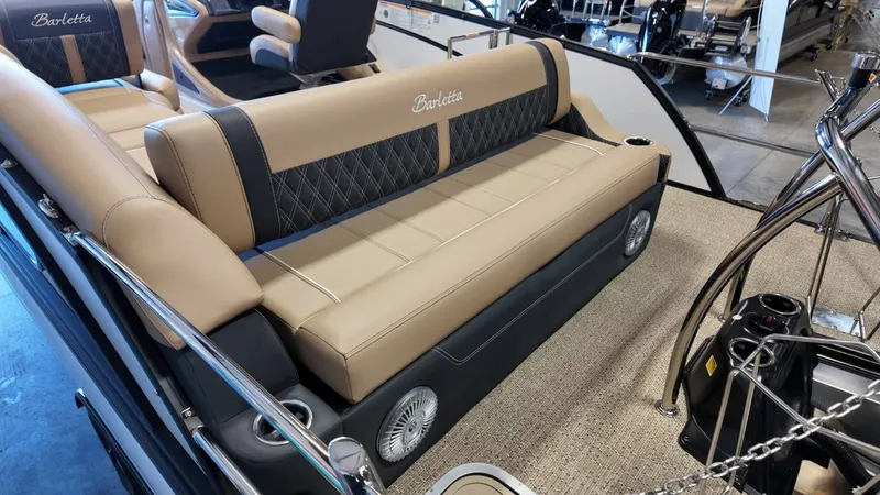 Slide: The Image of Barletta Lusso 23U 2026 - 45
