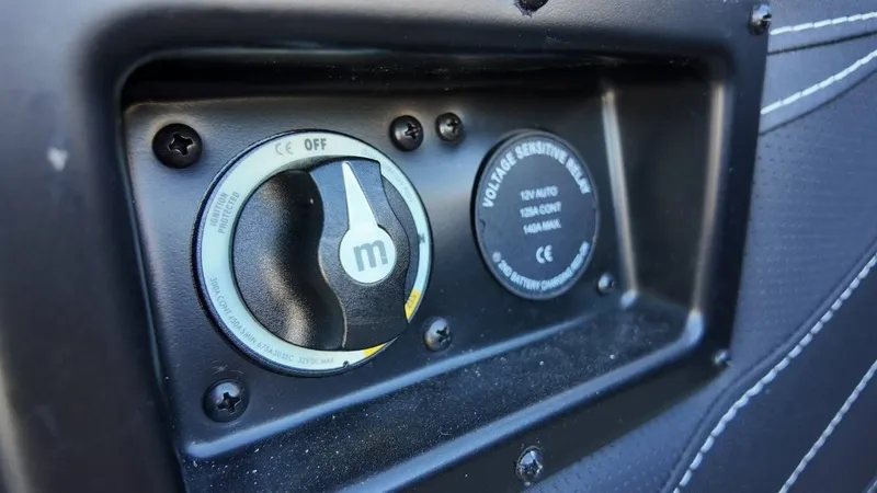 Slide: The Image of Barletta Cabrio 22U 2026 - 58