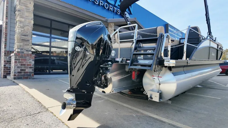 Slide: The Image of Barletta Cabrio 22U 2026 - 60