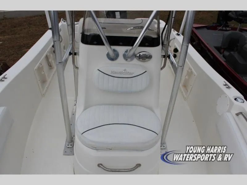 Slide: The Image of NauticStar 1900XS Offshore 2013 - 6