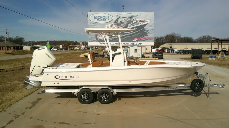 The Image of Robalo 246 Cayman 2026 - 1