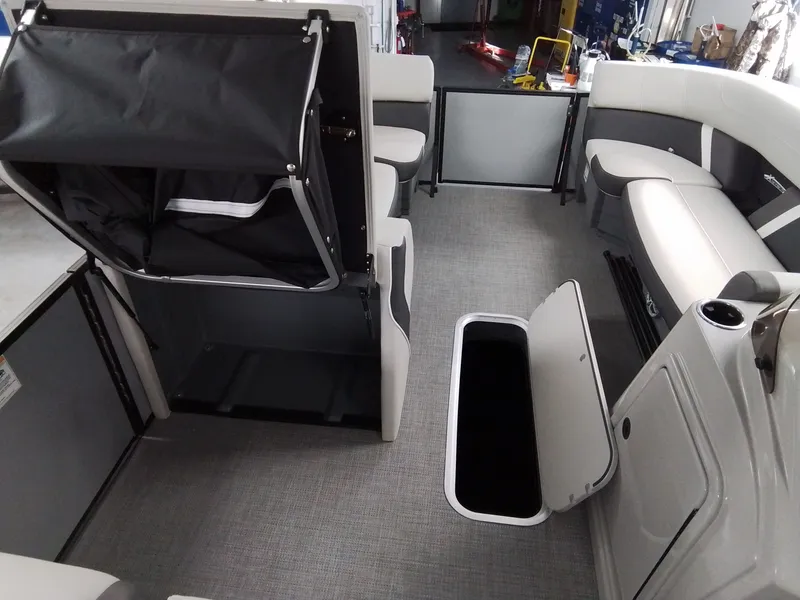 Slide: The Image of Sylvan Mirage X5 CLZ 2026 - 15