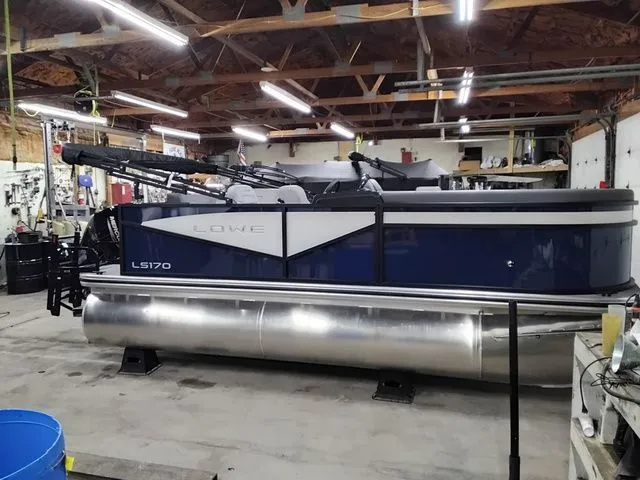 Slide: The Image of Lowe LS 170 2026 - 10