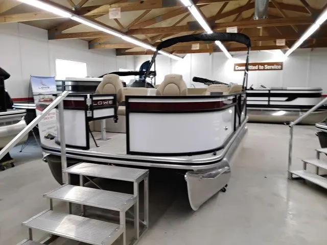 The Image of Lowe LF172 2026 - 1