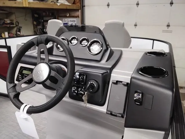 Slide: The Image of Lowe LF172 2026 - 8