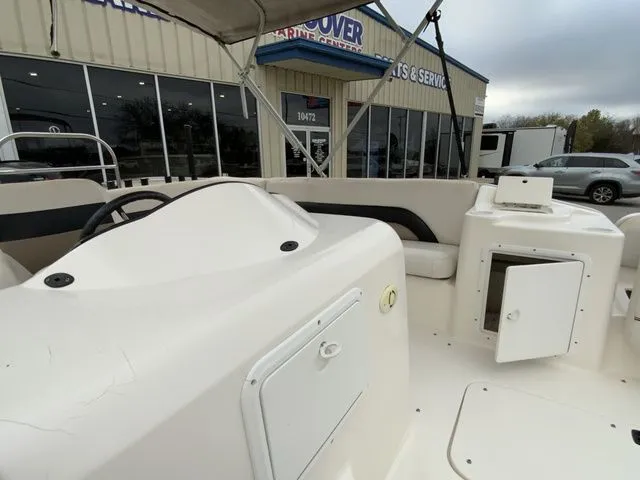 Slide: The Image of Hurricane 228 2005 - 11