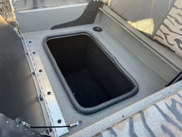 Slide: The Image of Xpress XP20CC 2026 - 11