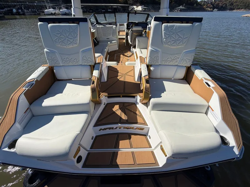 Slide: The Image of Nautique Super Air Nautique G25 Paragon 2024 - 15