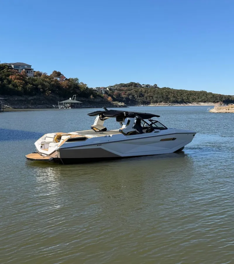 Slide: The Image of Nautique Super Air Nautique G25 Paragon 2024 - 9