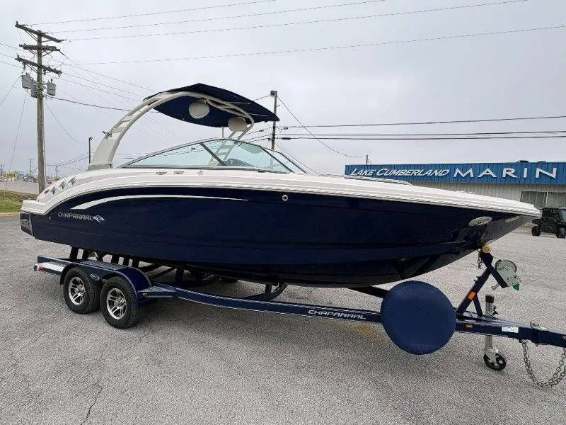 Slide: The Image of Chaparral 246 Surf 2017 - 16