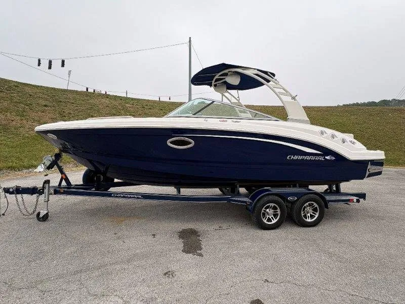 Slide: The Image of Chaparral 246 Surf 2017 - 24