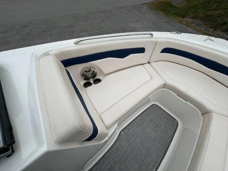 Slide: The Image of Chaparral 246 Surf 2017 - 30