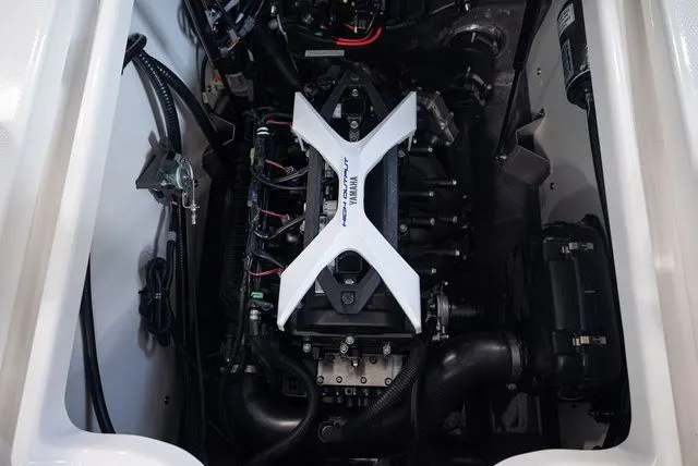 Slide: The Image of Yamaha 190 FSH Sport 2026 - 16