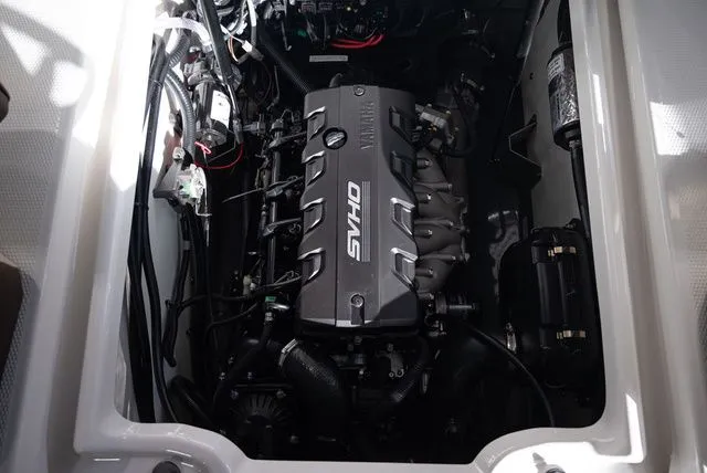 Slide: The Image of Yamaha 195 FSH Sport 2026 - 15