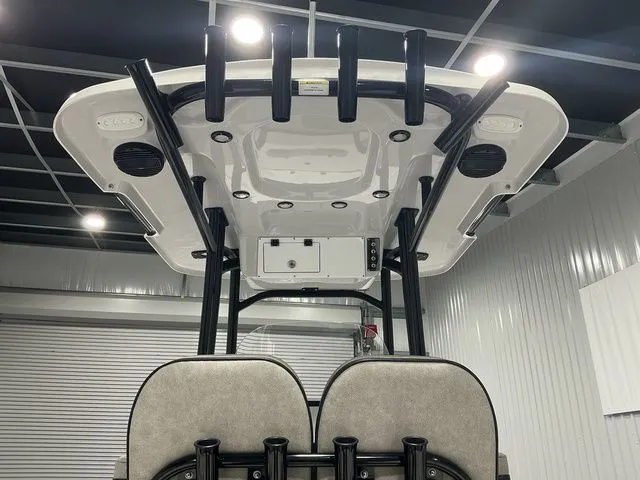 Slide: The Image of Sea Pro 248 Bay Series 2023 - 13