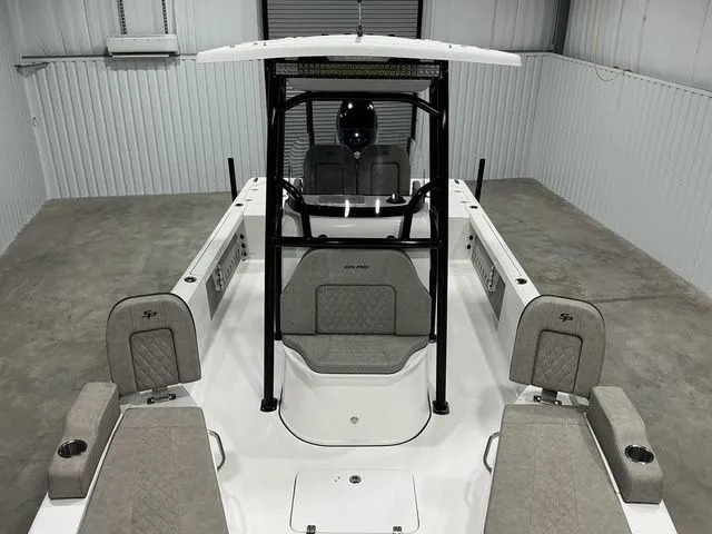 Slide: The Image of Sea Pro 248 Bay Series 2023 - 16