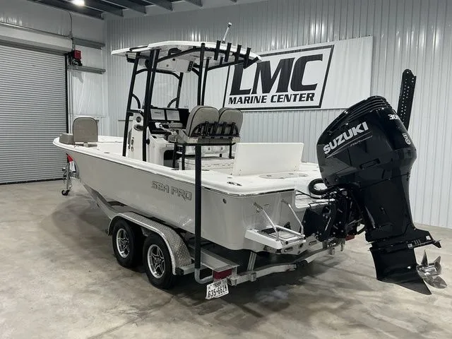 Slide: The Image of Sea Pro 248 Bay Series 2023 - 3