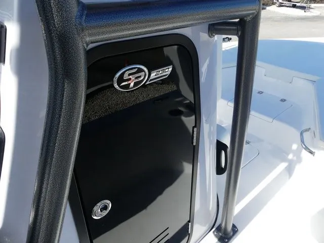 Slide: The Image of Sea Pro 230 DLX 2026 - 15