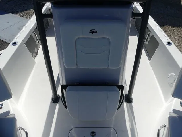 Slide: The Image of Sea Pro 230 DLX 2026 - 19