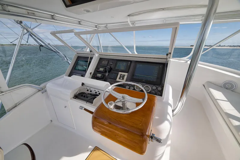 Slide: The Image of Helm of 2002 Paul Mann 60 Custom Carolina yacht with ocean view. - 34