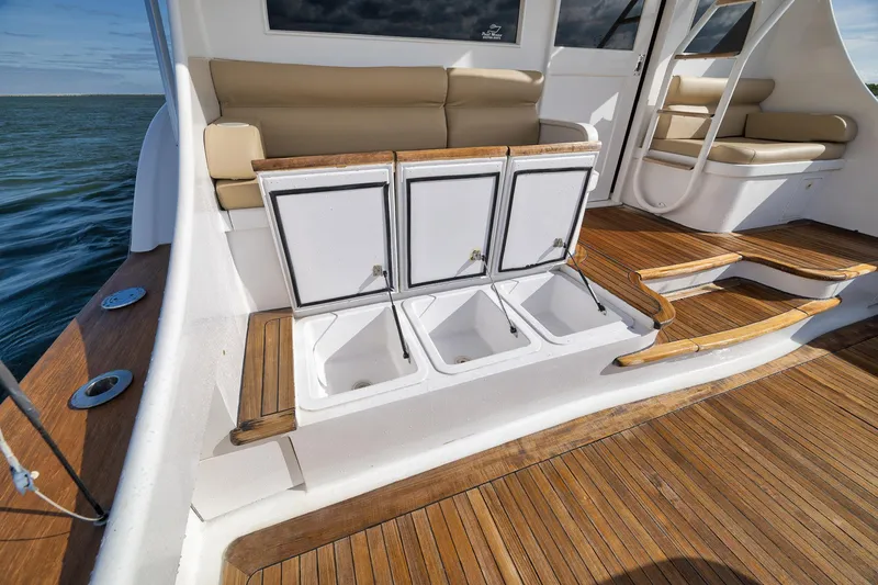Slide: The Image of Luxury 2002 Paul Mann 60 Custom Carolina yacht with teak deck and built-in storage. - 44