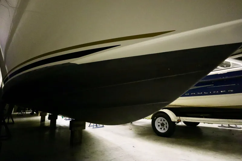 Slide: The Image of Sea Ray 340 Sundancer 1999 - 33