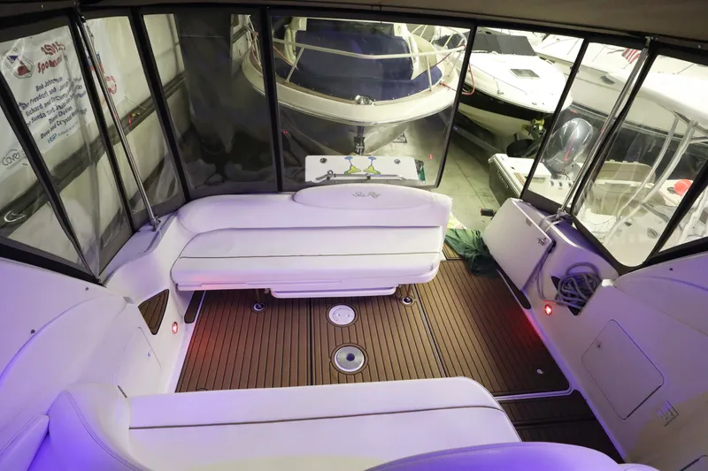 Slide: The Image of Sea Ray 340 Sundancer 1999 - 7