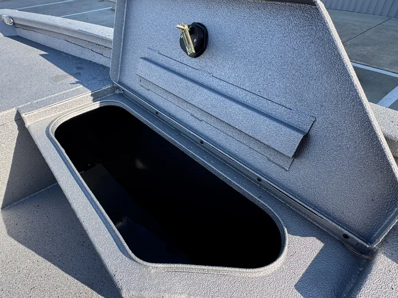 Slide: The Image of Xpress H20B Bay 2026 - 23