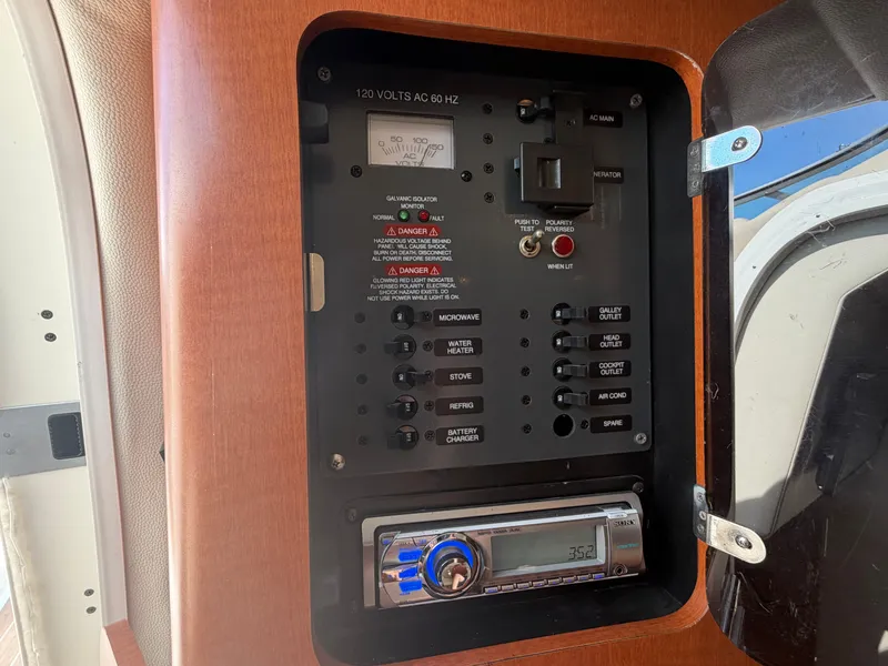 Slide: The Image of Electrical control panel of 2005 Chaparral 290 Signature. - 23