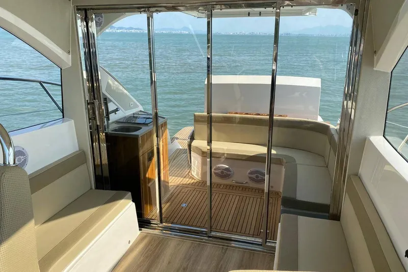 Slide: The Image of Manufacturer Provided Image - 5